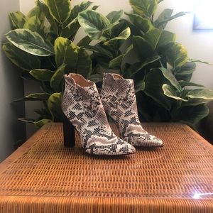 White snakeskin booties *WORN ONCE*